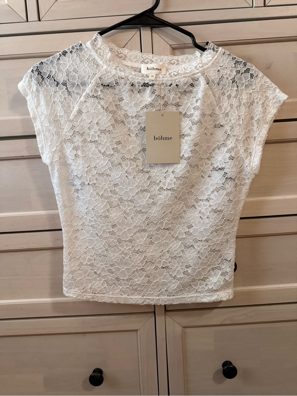 Bohme White Floral Lace Cap-Sleeve Blouse